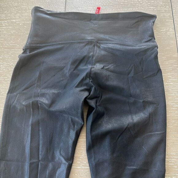 SPANX Faux Leather Women’s Size L Black Shaping Leggings GUC - Picture 5 of 12